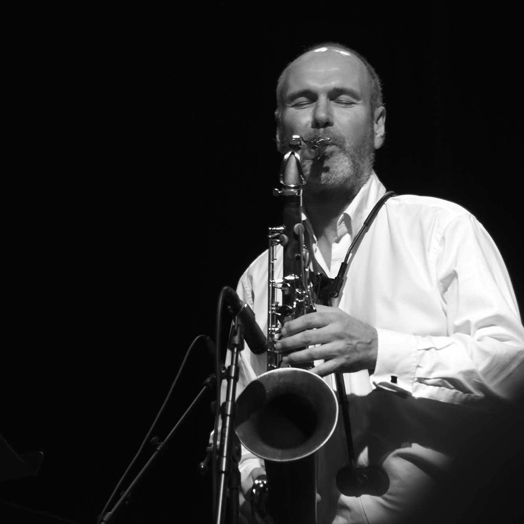 Bendik Hofseth Meets West Coast Big Band